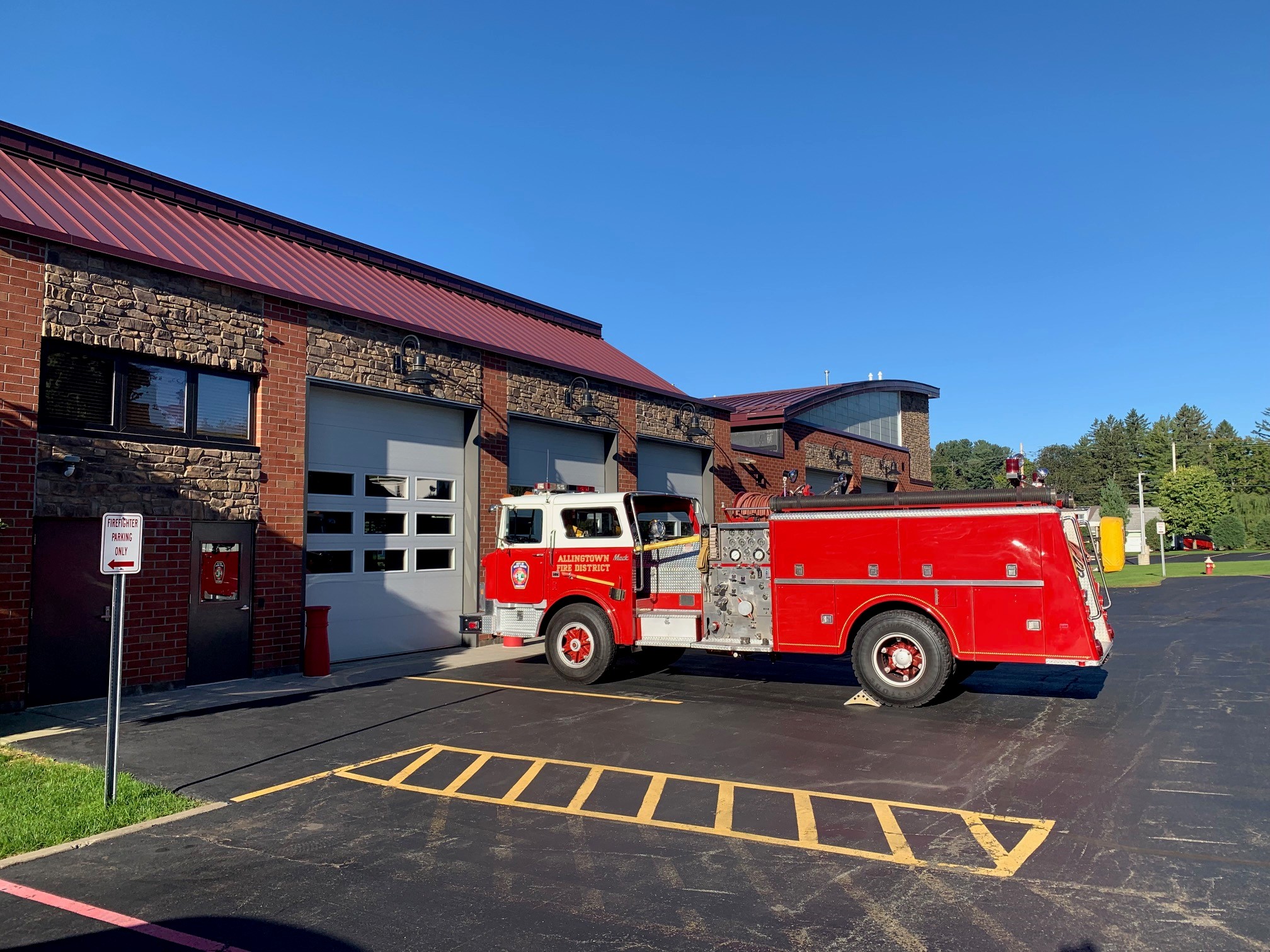 Engine 3 Visits Guilderland Fire Department